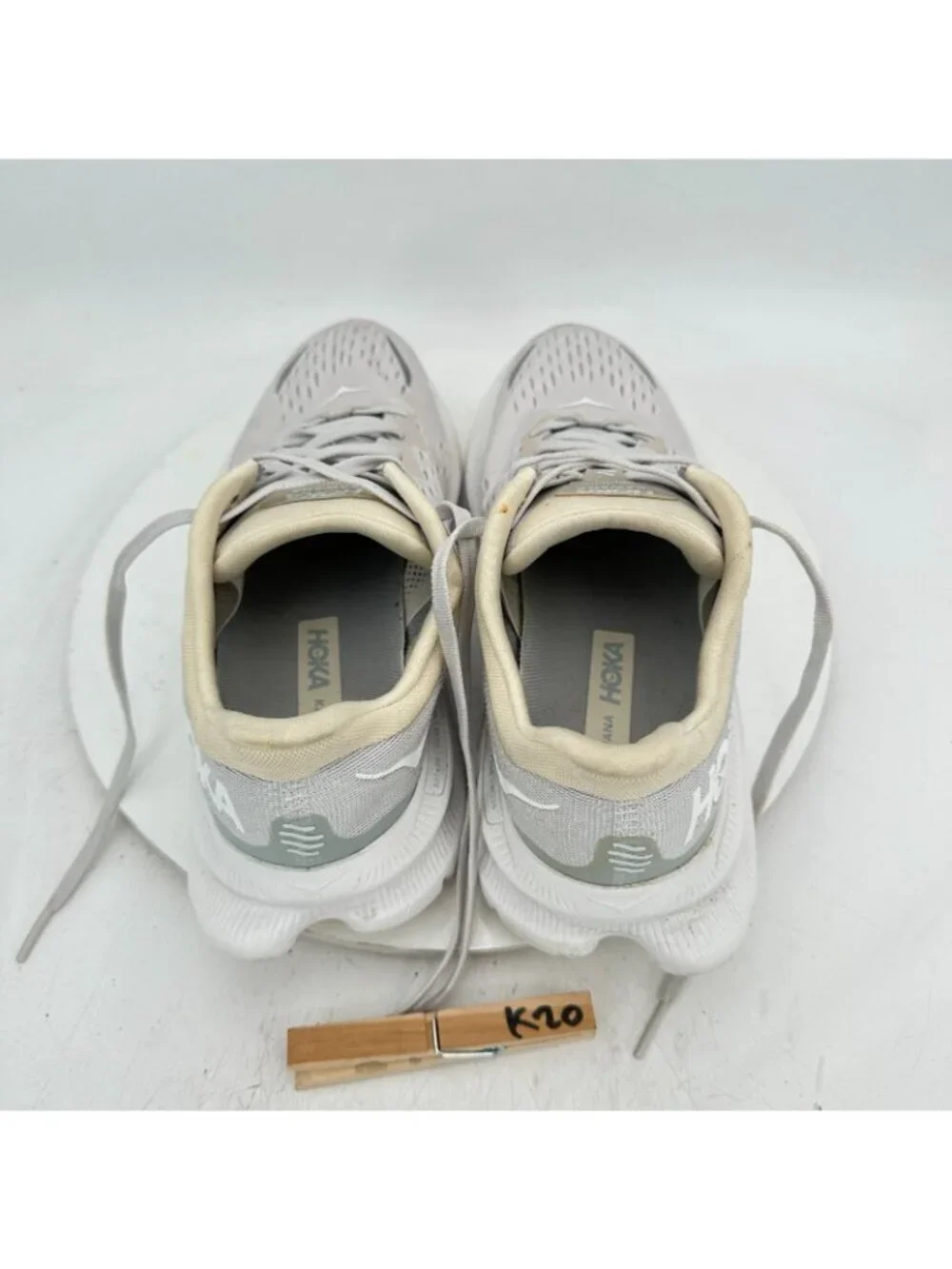 Hoka One One hoka one